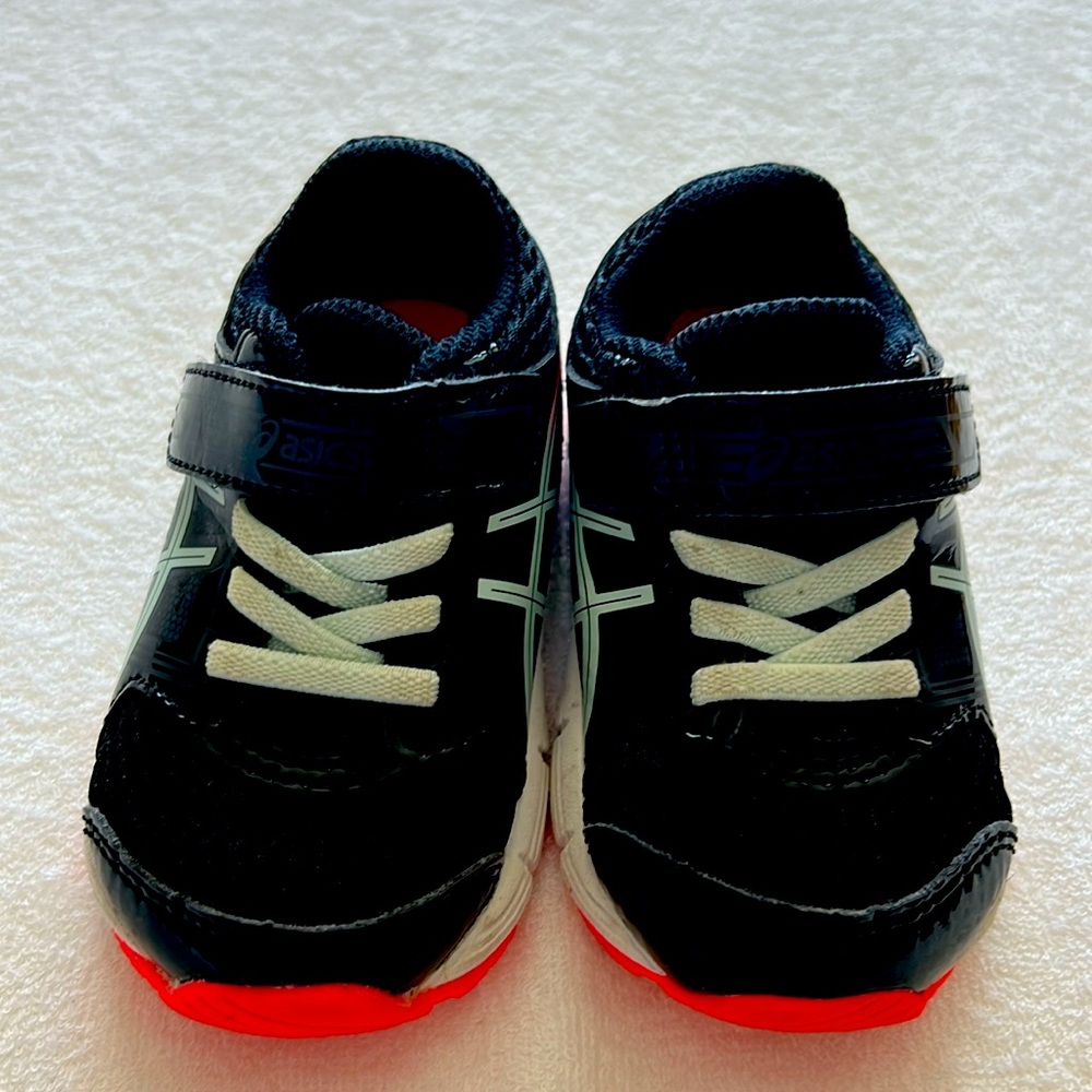 🎁 ASICS Kids Pre Contend K 4 Running Shoes